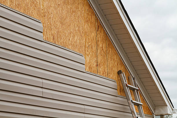 24/7 Emergency Vinyl Siding experts in Barnardsville, NC